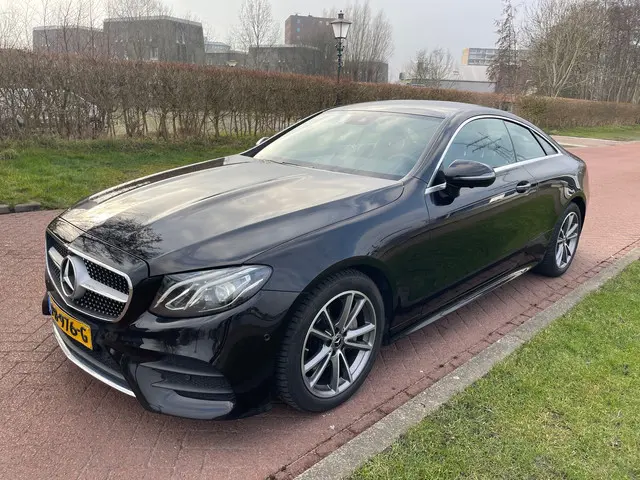 Mercedes-Benz E-Klasse Coupé 200 2017 Benzine