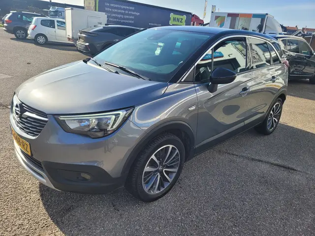 Opel Crossland X 3