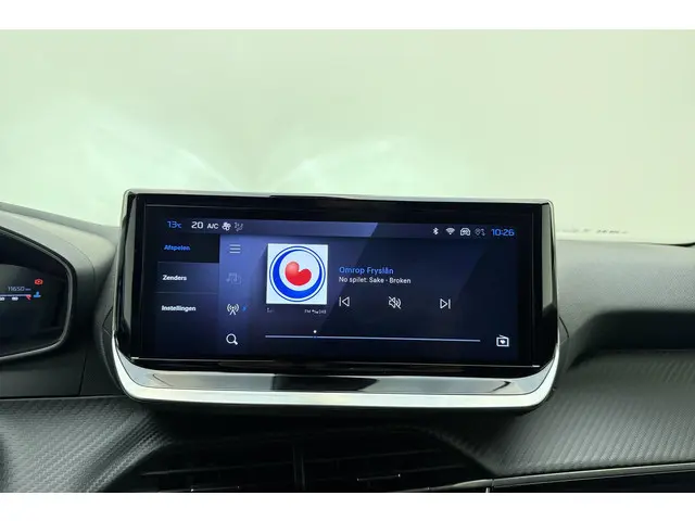 Peugeot 2008 1.2 Hybrid 145 Allure 2025 Hybride Benzine 22