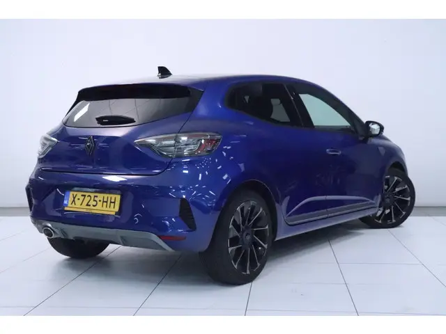 Renault Clio 1.0 TCe 90 GPF Esprit Alpine 2023 Benzine 2