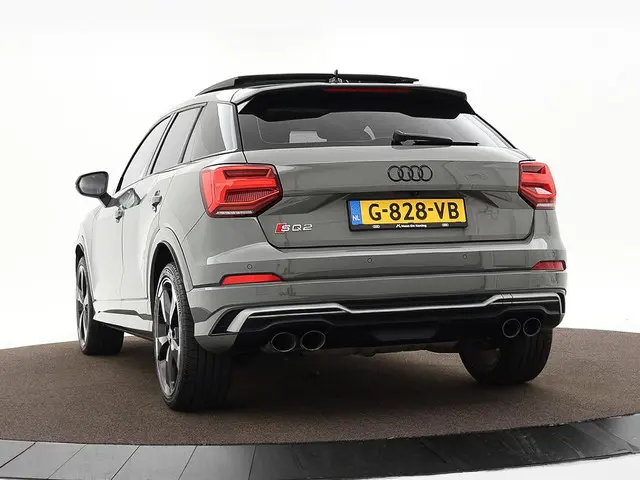 Audi SQ2 2.0 TFSI 300pk S-Tronic 2019 Benzine 24