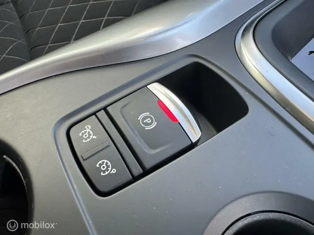 Renault Kadjar 1.3 TCe Intens automaat 2021 Benzine 30
