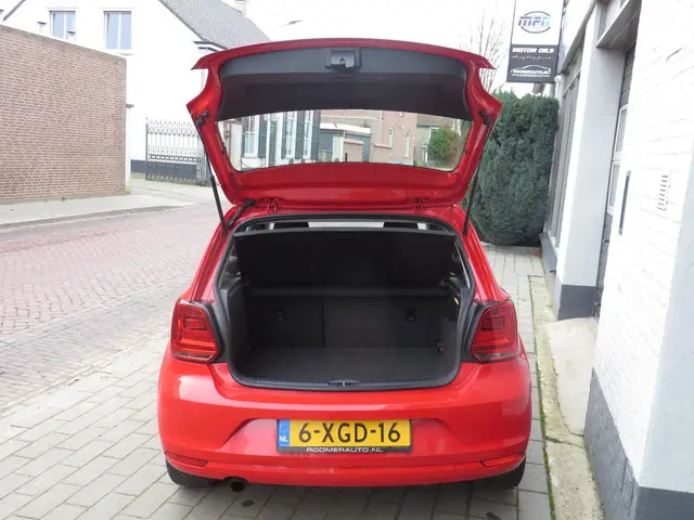 Volkswagen Polo 1.2 TSI Comfortline 2014 Benzine 14