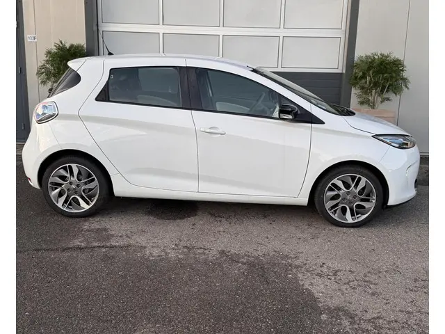Renault ZOE 3