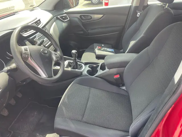 Nissan QASHQAI 1.2 Visia 2015 Benzine 7