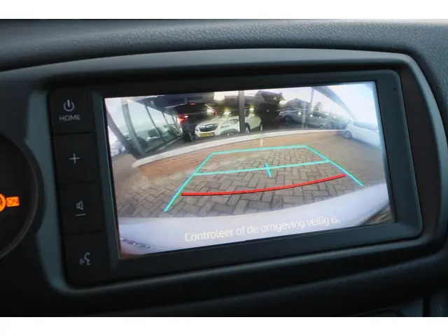 Toyota Yaris 1.5 VVT-i Dynamic 2019 Benzine 15