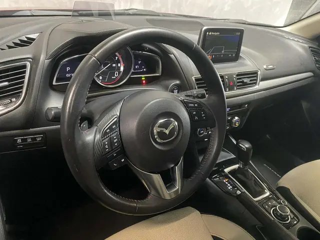Mazda 3 2.0 GT-M /Keyless /Navi /Leder 2014 Benzine 16