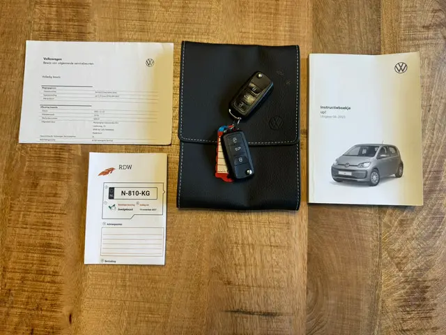 Volkswagen up! 1.0 2021 Benzine 6