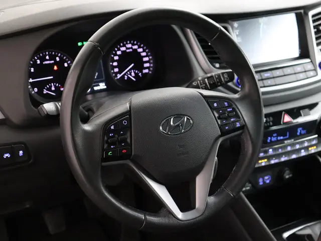 Hyundai Tucson 1.6 GDi Comfort 2016 Benzine 16