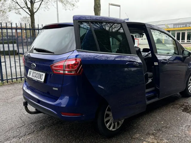 Ford B-MAX 1.0 EcoBoost Style 2018 Benzine 23