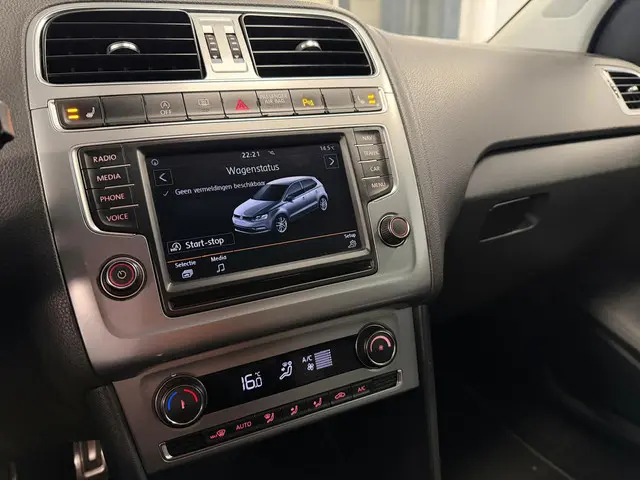 Volkswagen Polo 1.2 TSI Highline 2016 Benzine 9