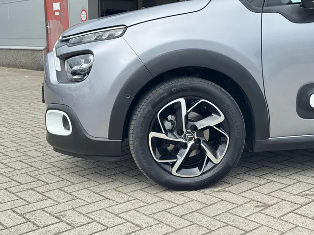 Citroën C3 1.2 PureTech C-Series 2021 Benzine 14