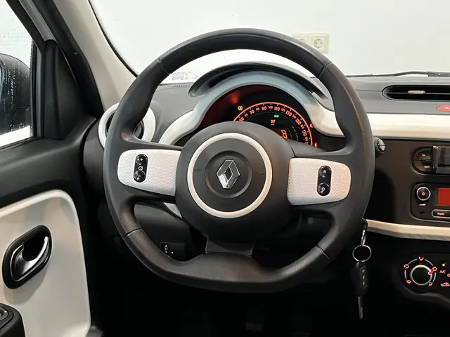 Renault Twingo 1.0 SCe 75 Collection 2020 Benzine 18