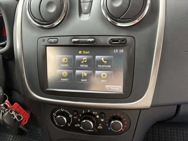 Dacia Logan MCV 0.9 TCe Prestige 2015 Benzine 16