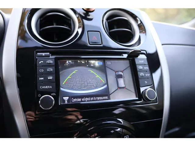 Nissan Note 1.2 DIG-S Tekna 2015 Benzine 33