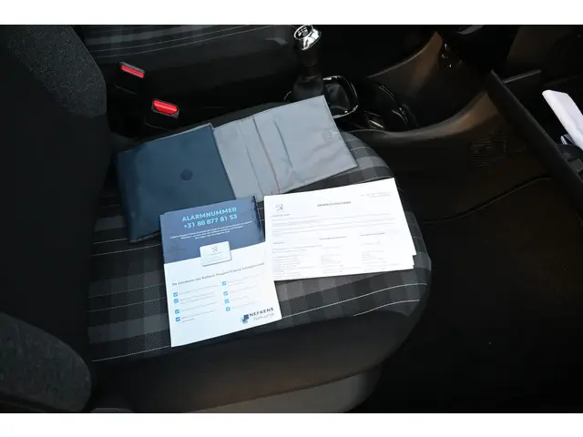 Peugeot 108 1.0 e-VTi Allure TOP! 2018 Benzine 45