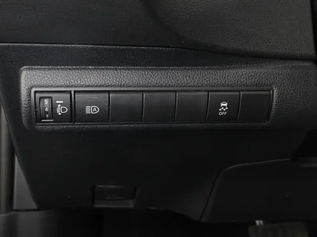 Toyota Corolla 1.8 Hybrid Comfort 2021 Hybride Benzine 14