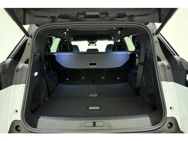 Peugeot 5008 1.2 Hybrid 145 GT 2025 Hybride Benzine 10