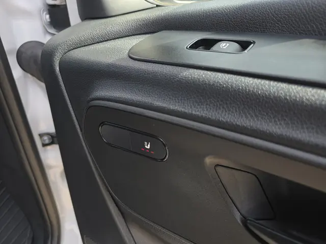 Mercedes-Benz Sprinter 315 1.9 CDI L3 H2 RWD 2023 Diesel 13
