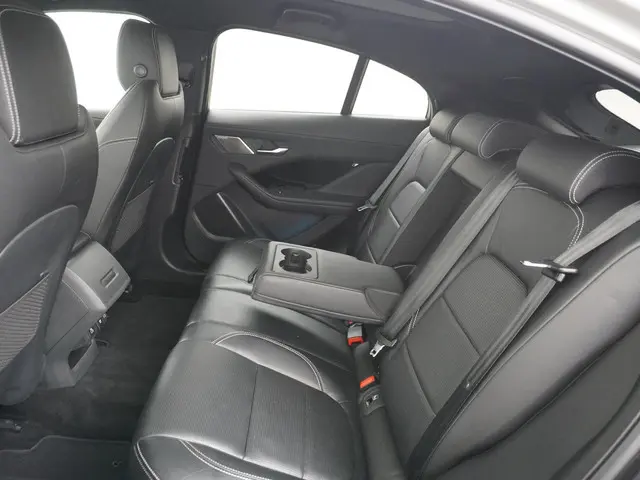 Jaguar I-PACE EV320 HSE 90 kWh 2020 Elektrisch 22