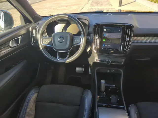 Volvo XC40 Recharge P8 AWD R-Design 2020 Elektrisch 10