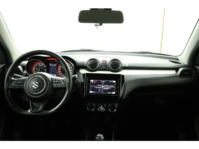 Suzuki Swift 1.2 Stijl Smart Hybrid 2019 Benzine 61