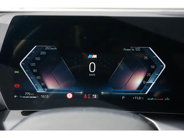 BMW 1 Serie 5-deurs 120 2025 Benzine 7