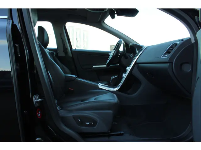Volvo XC60 T5 Automaat Polar+ 2018 Benzine 54