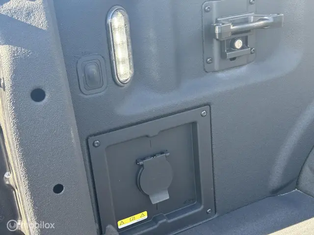 Ford F-150 USA Raptor R 5.2 Supercharged 2024 Benzine 12