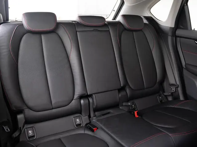 BMW 2 Serie Active Tourer 220i 2018 Benzine 11