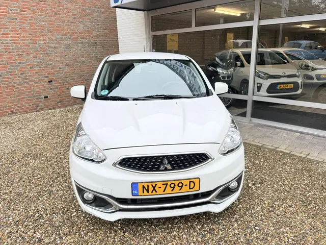 Mitsubishi Space Star 1.0 Cool+ 2017 Benzine 3