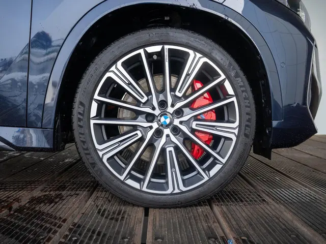 BMW iX1 eDrive20 2025 Elektrisch 6