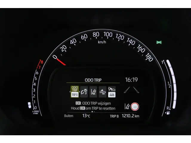 Toyota Aygo X 1.0 VVT-i MT Play 2024 Benzine 50