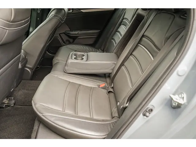 Honda Civic 1.0i VTEC EXECUTIVE 2020 Benzine 27