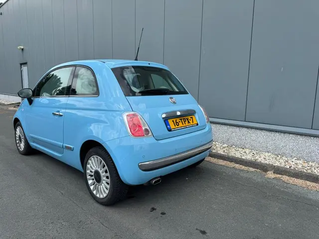 Fiat 500 1.2 Lounge 2012 Benzine 3