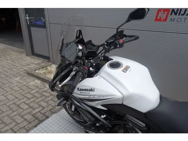 Kawasaki Versys 650 GRAND TOURER 2020 Benzine 21