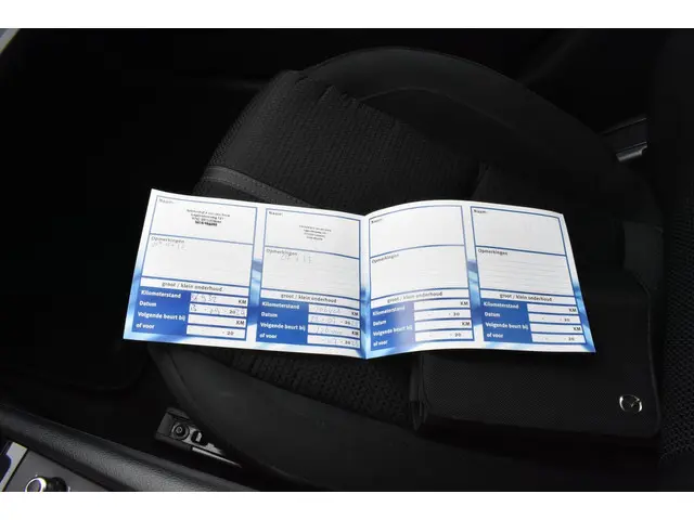 Mazda 3 2.0 SkyActiv-G 120 SkyLease+ 2017 Benzine 34