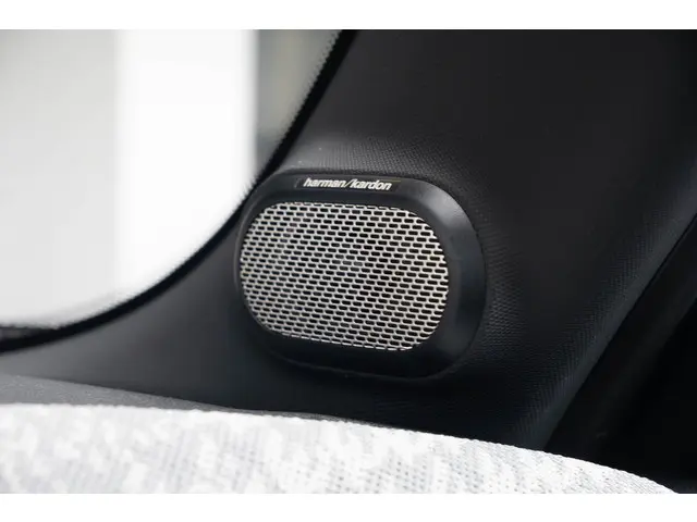 MINI 3-Deurs Cooper C Aut. 2024 Benzine 30