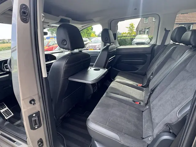 Volkswagen Caddy 1.5 TSI 5p 2023 Benzine 21