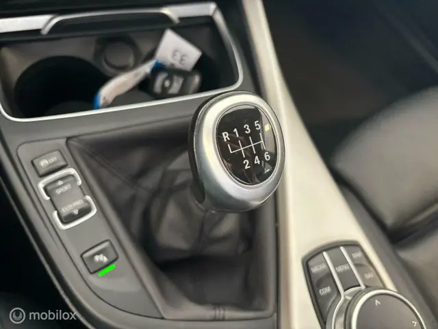 BMW 1 Serie 118i 2019 Benzine 31