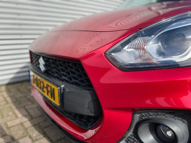 Suzuki Swift 1.4 Sport Smart Hybrid 2020 Benzine 3