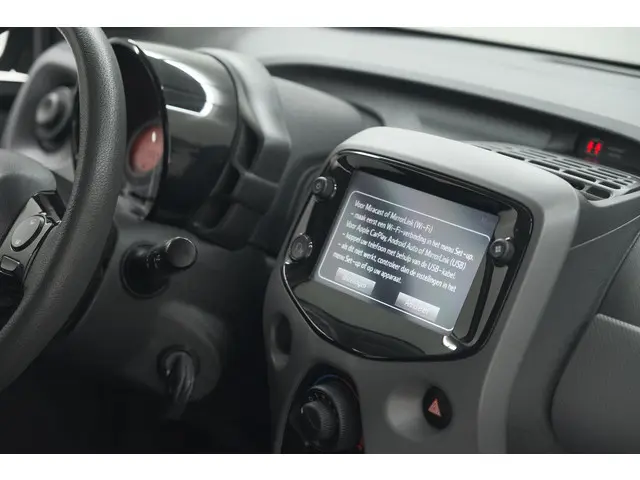 Peugeot 108 1.0 e-VTi Active 2019 Benzine 40