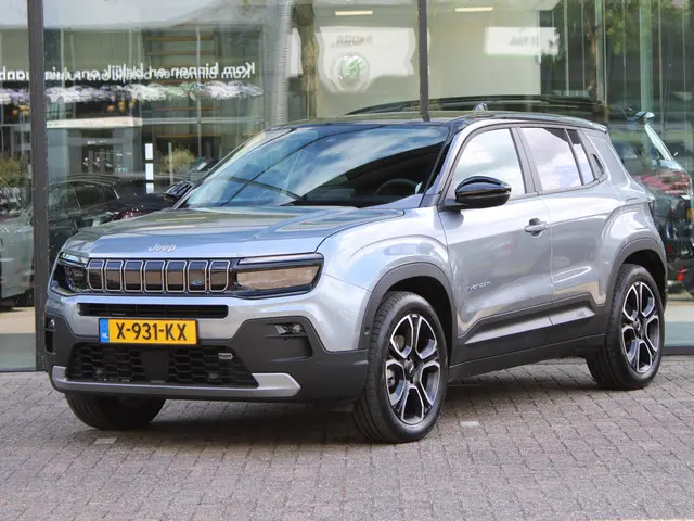 Jeep Avenger 1st Edition 54 kWh 2023 Elektrisch 5