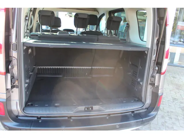 Renault Kangoo Family 1.2 TCe 115 pk Limited 2018 Benzine 15