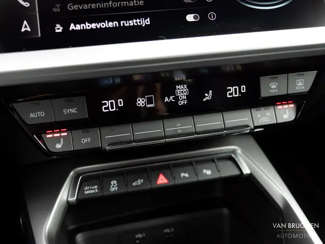 Audi A3 Sportback 40 TFSI E S-Line 2020 Hybride Benzine 42