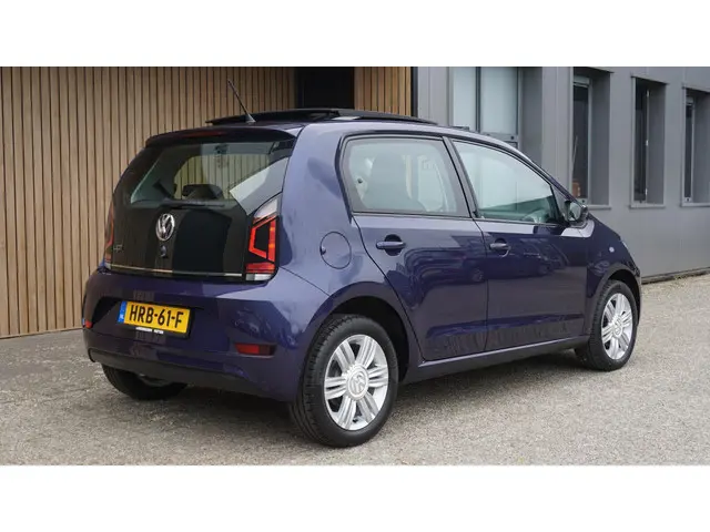 Volkswagen up! 1.0 60pk Automaat High up! 5Drs 2017 Benzine 5