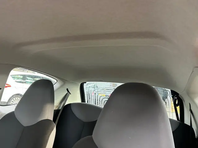 Citroën C1 1.0 Attraction 2013 Benzine 11