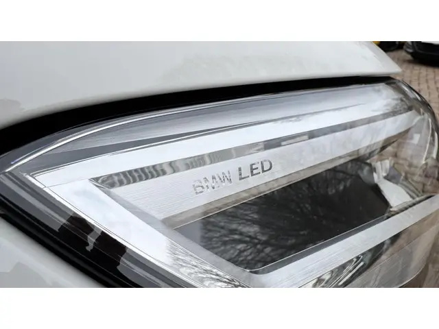 BMW iX1 xDrive30 Launch Edition 67 kWh 2023 Elektrisch 6