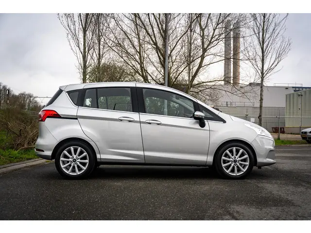 Ford B-MAX 1.0 EcoBoost Titanium 2017 Benzine 31