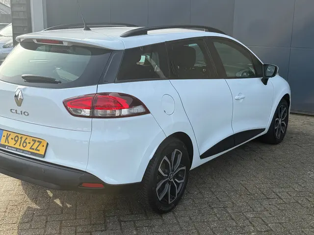 Renault Clio 1.2 16V 2018 Benzine 8